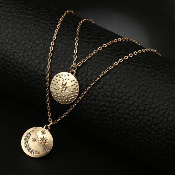 Gold Coin Pendant Layered Necklace - Picture 3 of 5